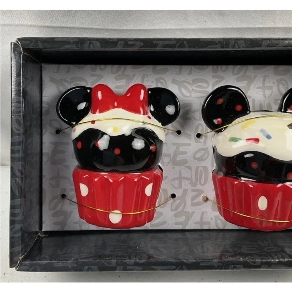 Disney Mickey and Minnie Mouse Ceramic Cupcake Salt and Pepper Shakers